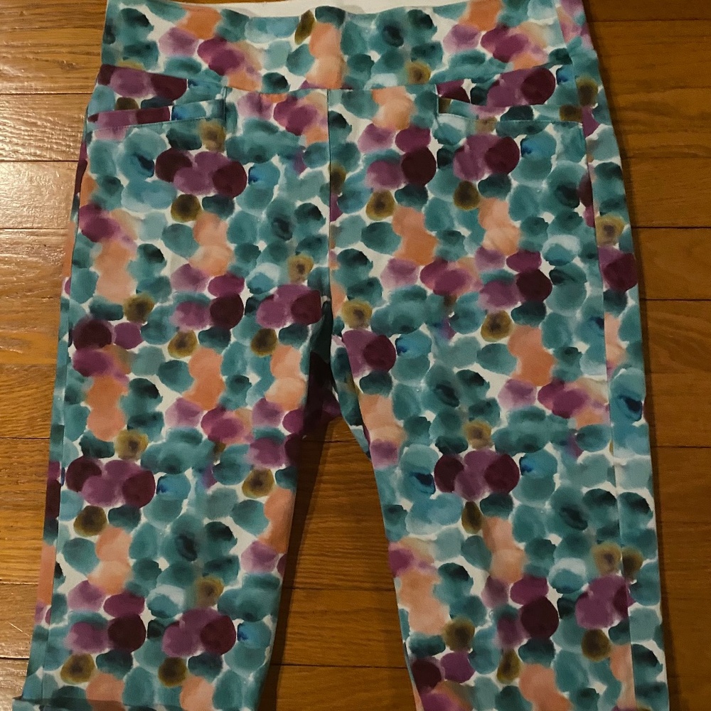 Soft Surroundings Colorful Bermuda Shorts size small